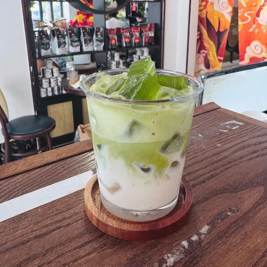 Latte matcha Nhật